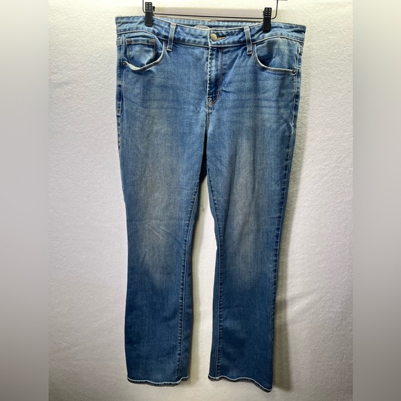 Old Navy Kicker Bootcut Mid Rise Jeans Womens 12 Blue Denim Stretch Faded 2124 - Picture 1 of 9